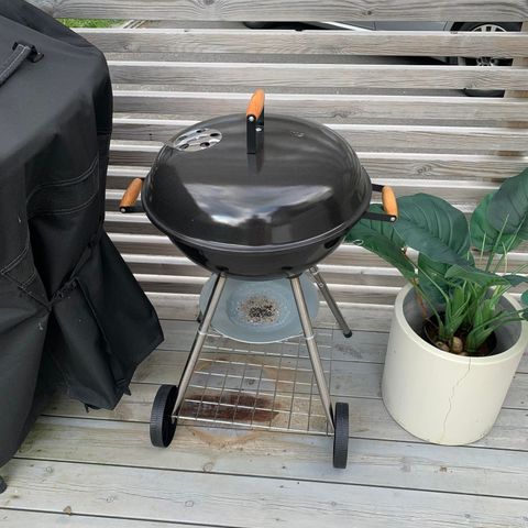 Kullgrill selges. Brukt 2 ganger.