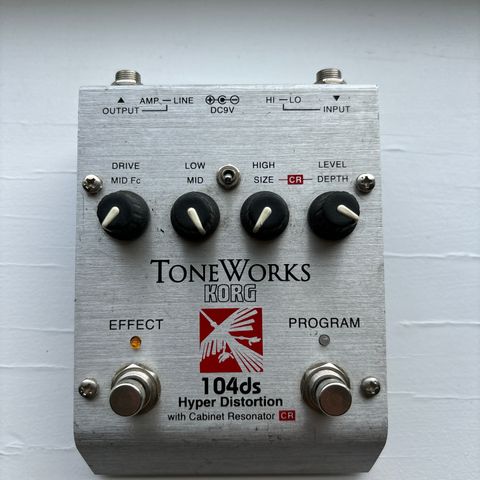 Korg toneworks 104ds hyper distortion gitar pedal