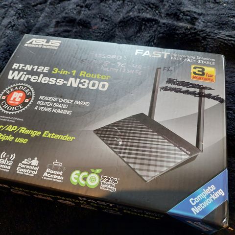 Router ASUS RT-N12E n300-ruter