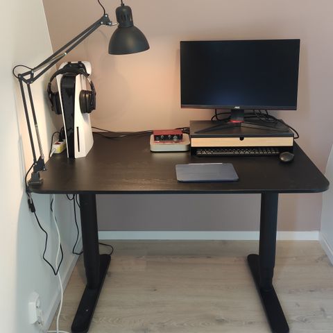 Skrivebord - Hev og senk