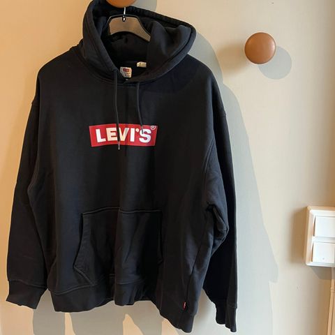 Levi’s hettegenser