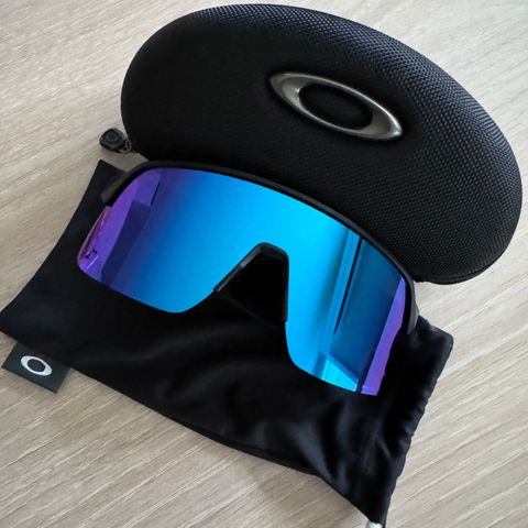 Oakley Sutro Lite Prizm Sapphire