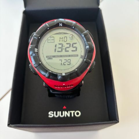 Suunto Vector med Suunto reimkompass Rød