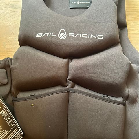 Sail Racing SR90 NEO PFD