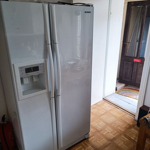 Kjøleskap med isbiter maskin, Samsung, side by side
