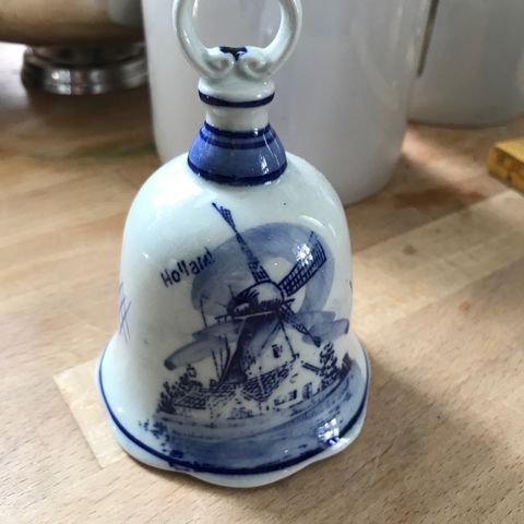 Håndmalt bjelle fra Delft Blue, Holland, selges