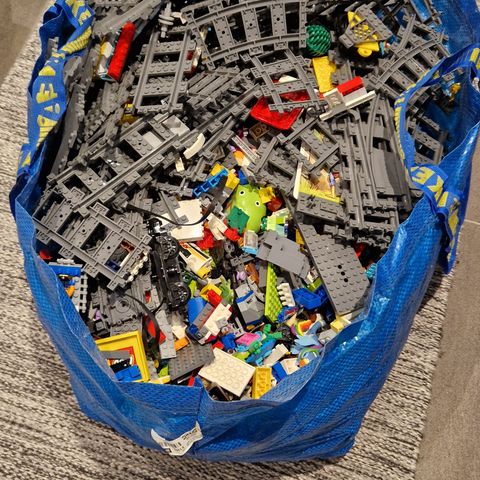 Ca 16 kg lego