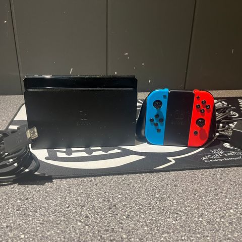 Nintendo Switch OLED - God stand