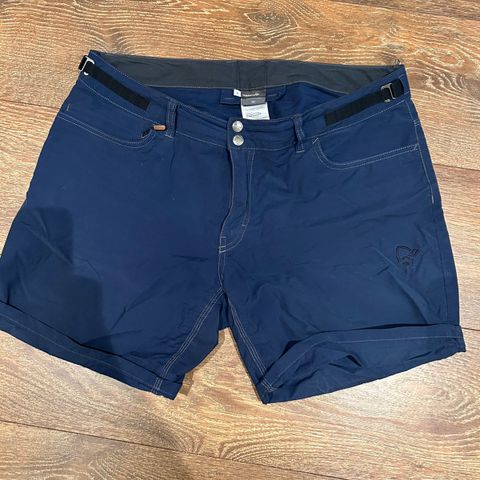 Svalbard light cotton shorts