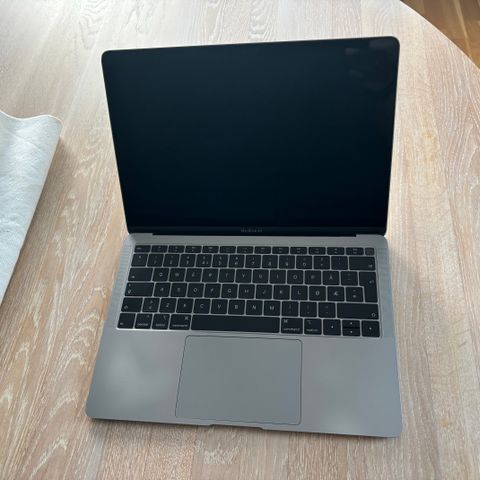 Mac Book Air, 13" Retina