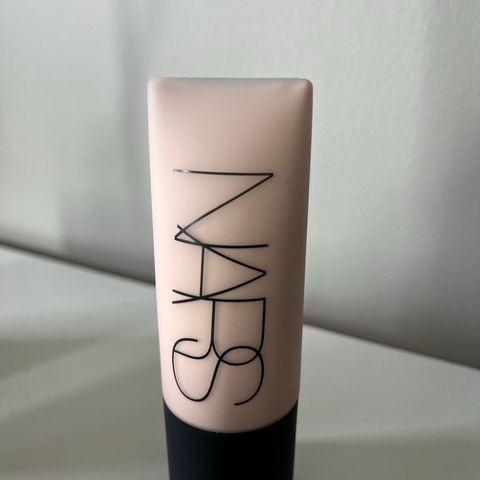 NY!! Nars soft matte complete foundation