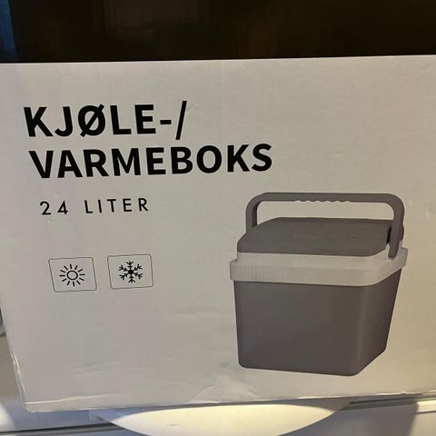 Kjøle/ varmeboks 24L