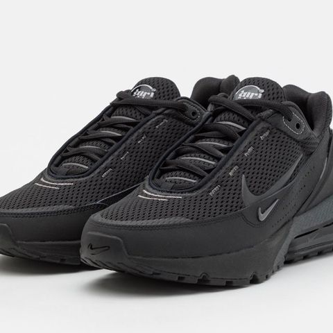 Selger helt ny uåpnet NIKE AIR MAX BPM -Joggesko Black/antharacite