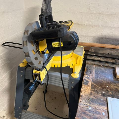 Table saw with stand