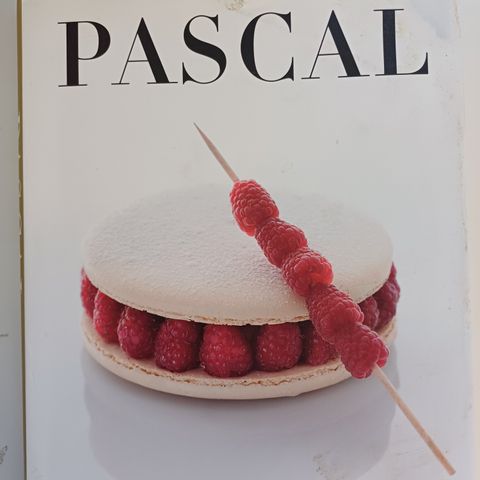 Pascal: sjokolade, bakverk, kaker & terter  Av  Pascal Dupuy,