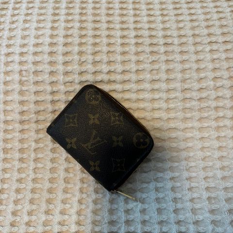 Louis Vuitton Zip coin purse