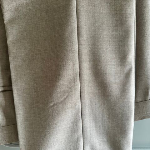 Beige Hugo Boss dressbukse