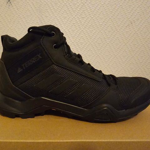 ADIDAS TERREX AX3 MID GTX