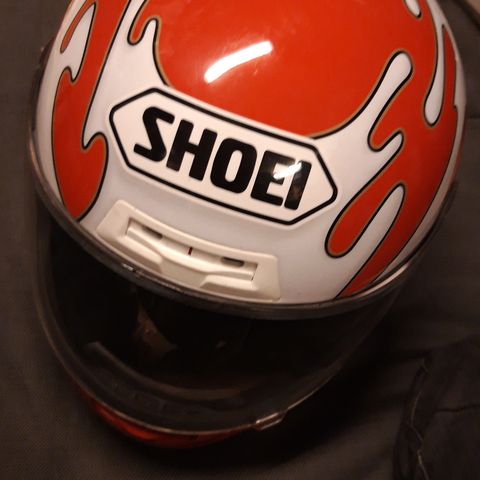 Shoei hjelm samleobjekt troy lee design str small. Kr 450