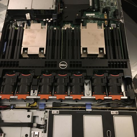 Dell PowerEdge R630 SFF 8xBays/2x10-Core E5-2650 v3 2.3GHz