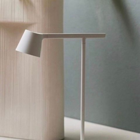 Muuto Tip Lamp lys grå - 2 stk bordlampe