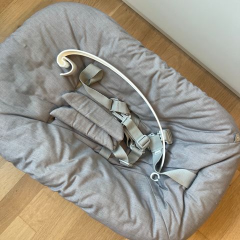 Newborn sete til Stokke stol