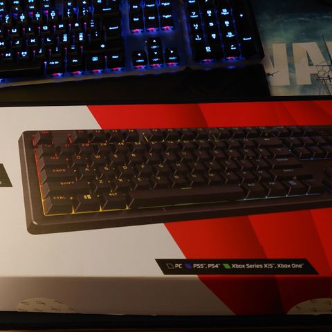 HyperX Alloy Rise gamingtastatur
(ubrukt)