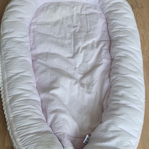 Rosa babynest