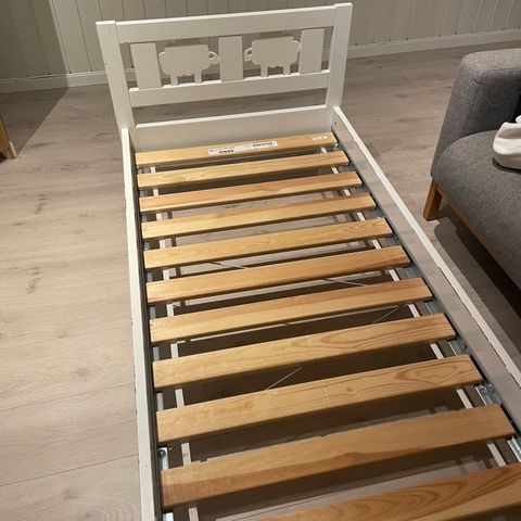 IKEA junior seng