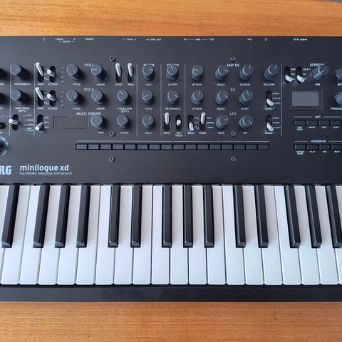 Korg Minilogue XD