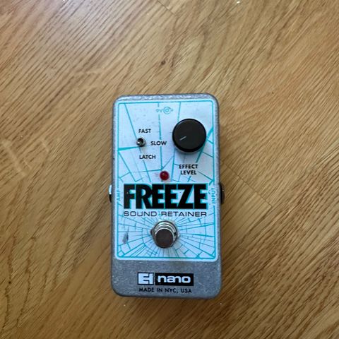 El nano Freeze Sound Retainer