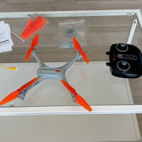 Z4 Folding quadcopter