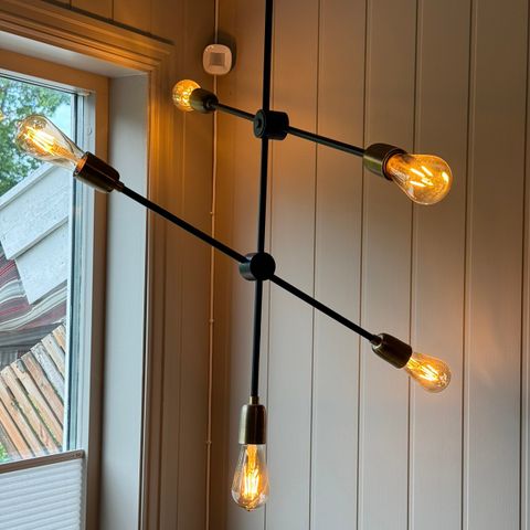 House Doctor Molecular 5 lampe, svart