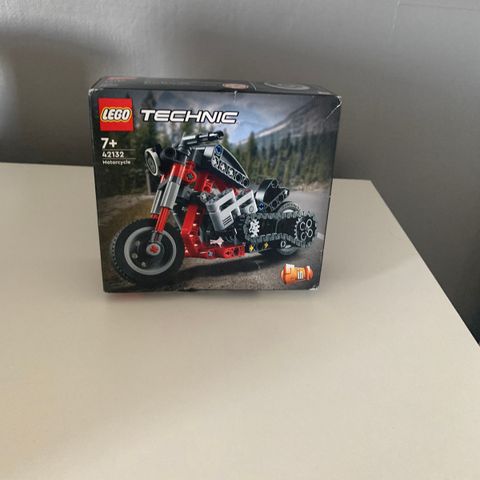 Lego Technic Motorcycle 42132