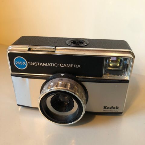 INSTAMATIC 255X kamera