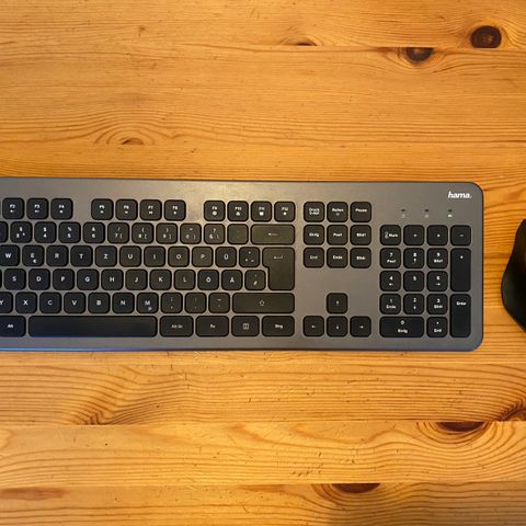 Tysk tastatur og mus - trådløs