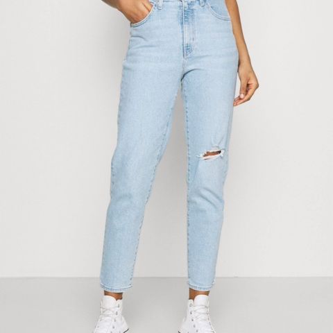 Levis HIGH WAISTED MOM jeans str 27