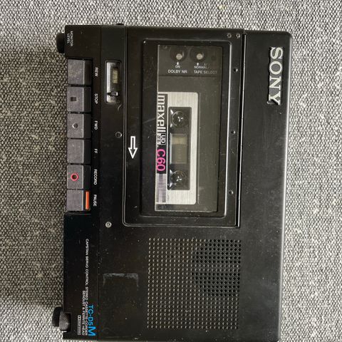 Sony Tc-d5M kassett recorder.