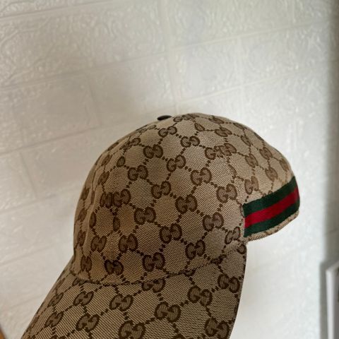 Gucci caps