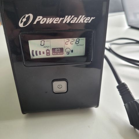 UPS PowerWalker VI 650 LCD med nytt batteri fra høst 2023