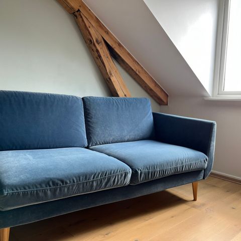 Skultorp 2-seter Sofa fra IKEA - Mørk Blå Velur, Utgått Modell