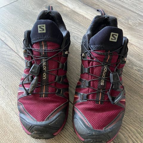 Salomon X Ultra tursko str 38