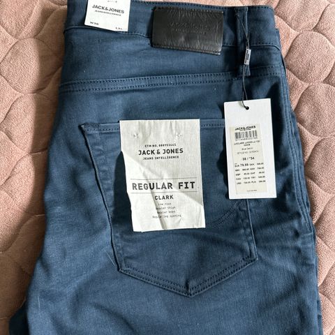 JACK & JONES  JEANS INTELLIGENS Størrelse 38/34