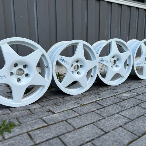 Compomotive MO5 Motorsport Wheels