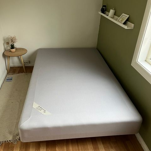 IKEA seng 120cm selges