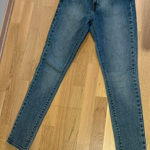 Levis lyse jeans - som nye