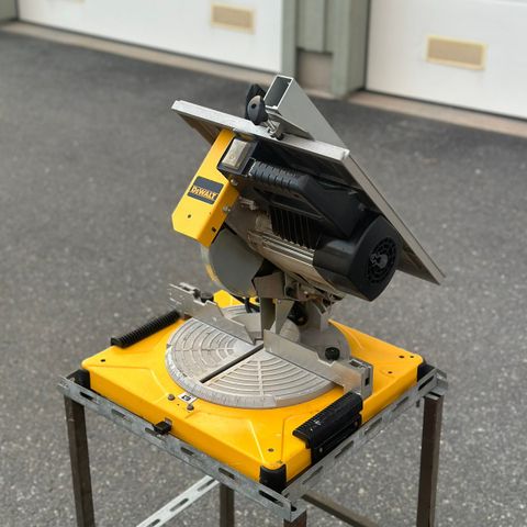 Dewalt bordsag/kappsag DW710