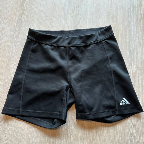 Treningsshorts fra Adidas str M