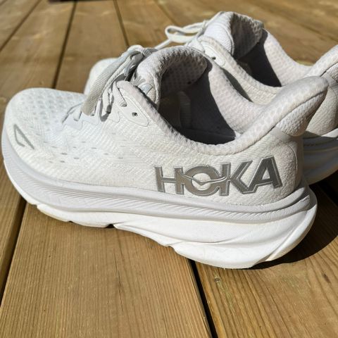 Hoka W clifton 9