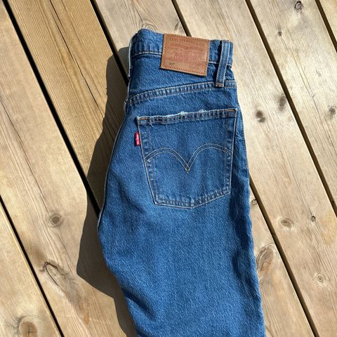 Lite brukt Levis 501